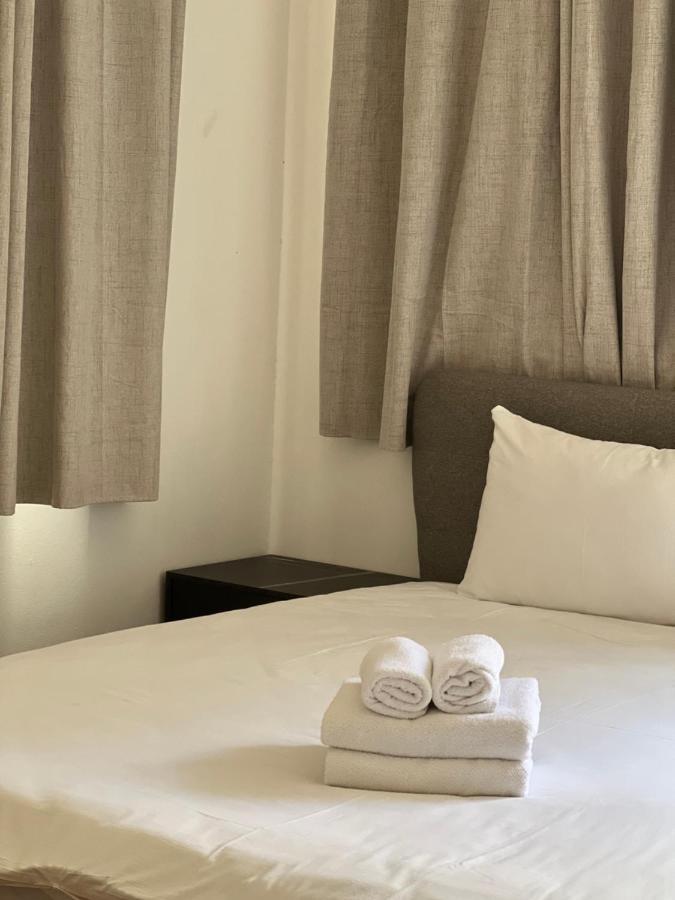 The Lion Hotel 海法 外观 照片