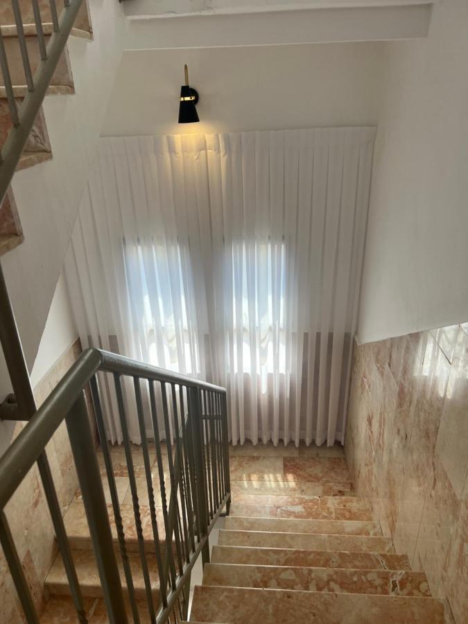 The Lion Hotel 海法 外观 照片
